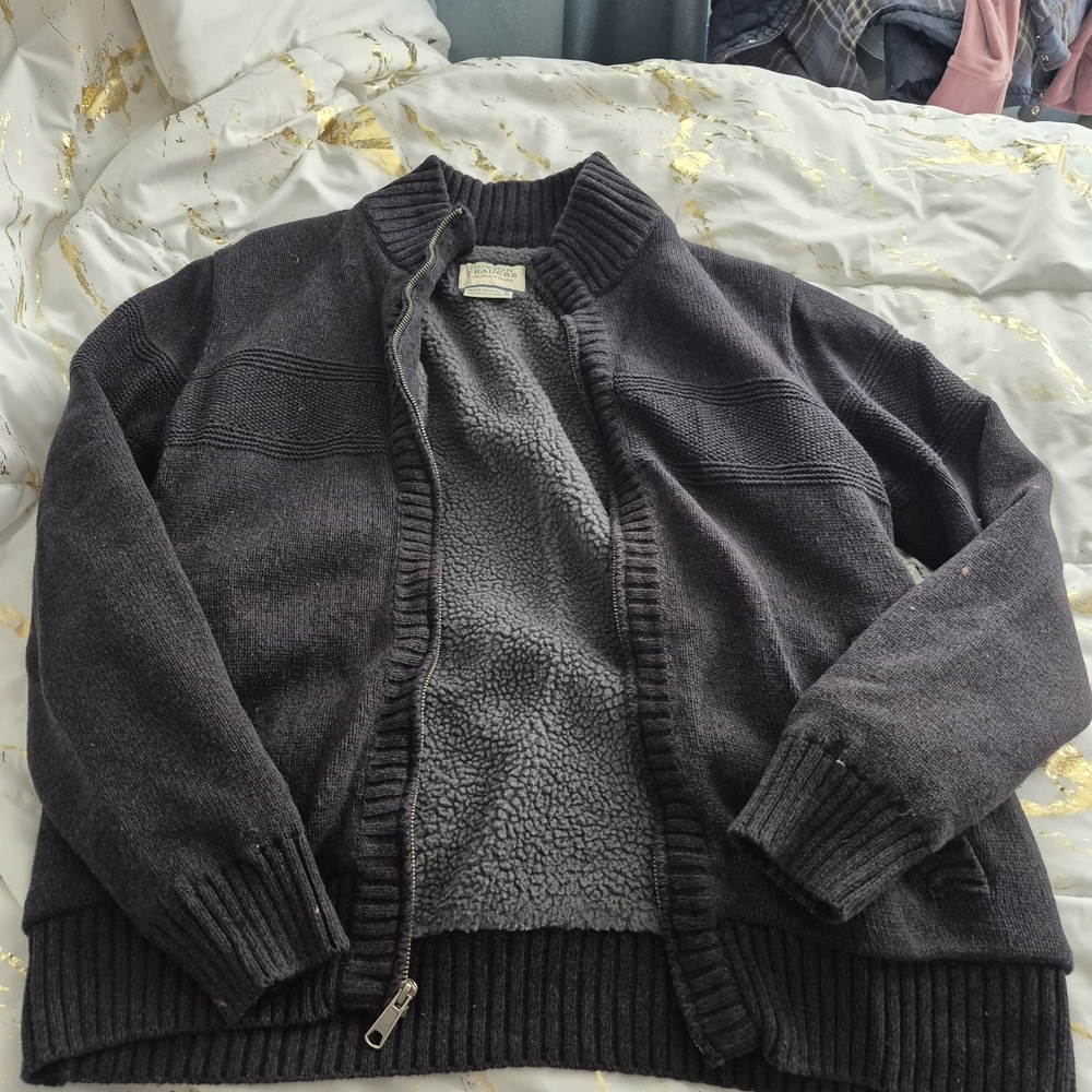 Men's Dark Gray Zip-Up Sweater with Sherpa Lining